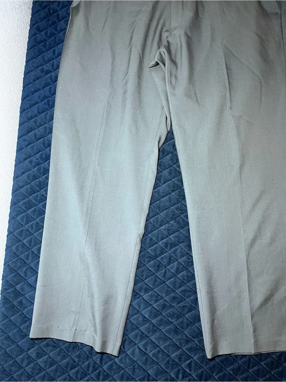 Haggar Men's Gray Dress Pants - Flat Front